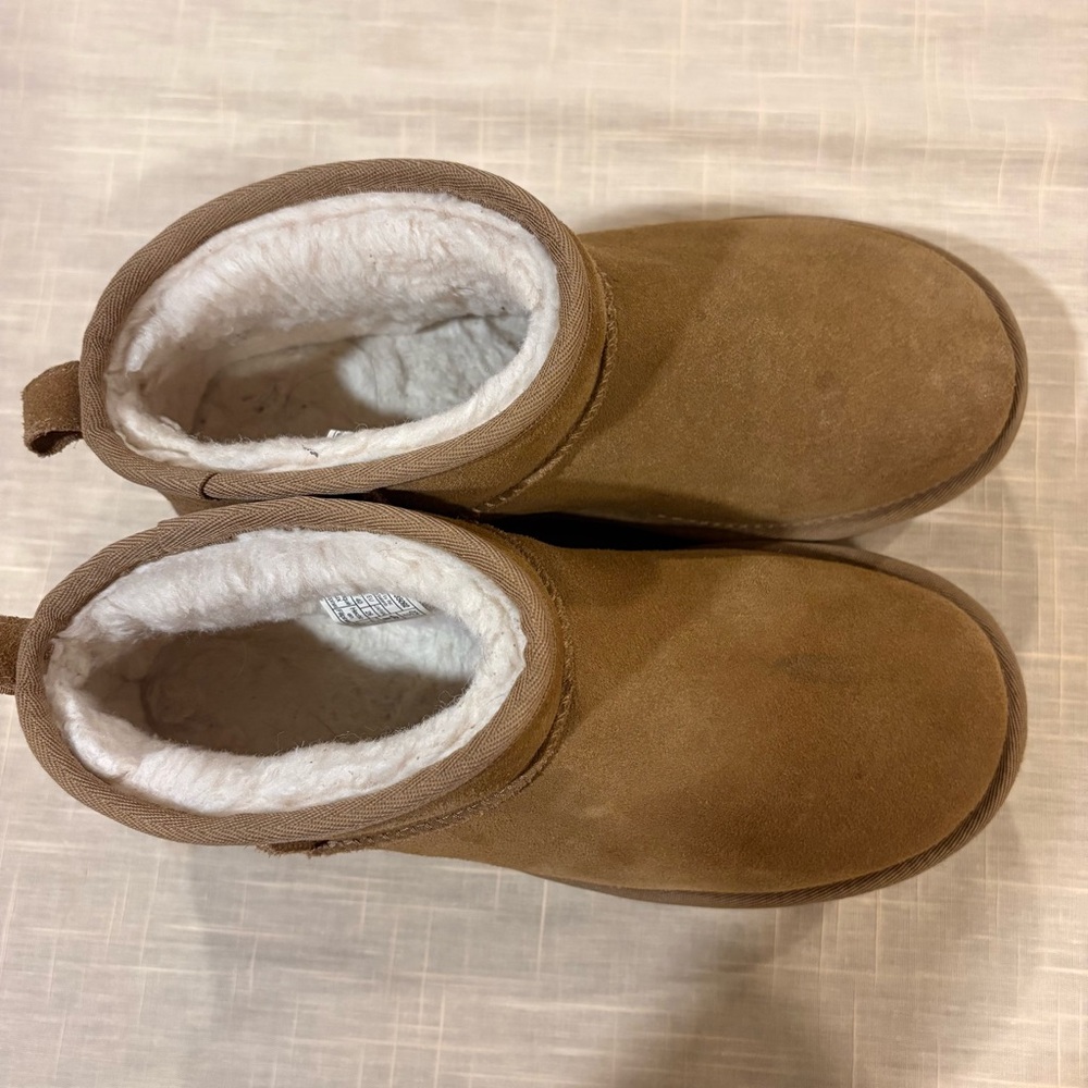 Platform Uggs - Picture 2 of 4